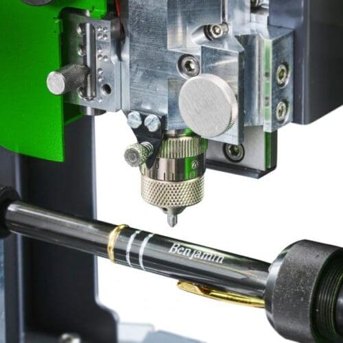 Graviranje kemičnega svinčnika z napravo M20