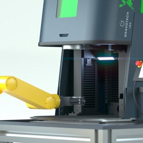 Gravirno napravo LW2 lahko združimo tudi z roboti