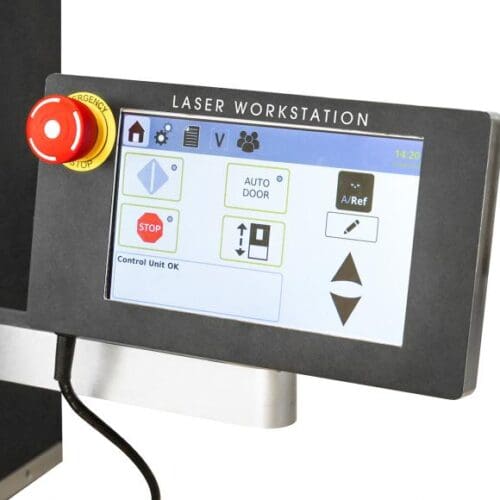 S kontrolno tablico na dotik upravljamo napravo