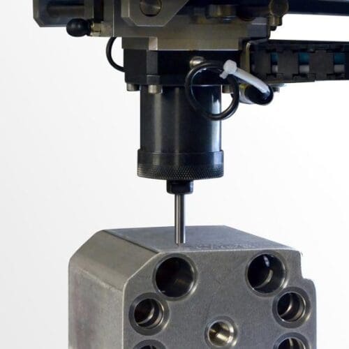 impact graviranje na kovino