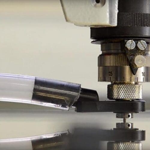 Nastavek za odsesovalnik delcev večjih naprav