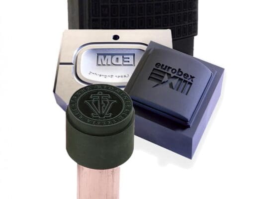 Konči izdelek, napisi narejeni v programski opremi Type Edit