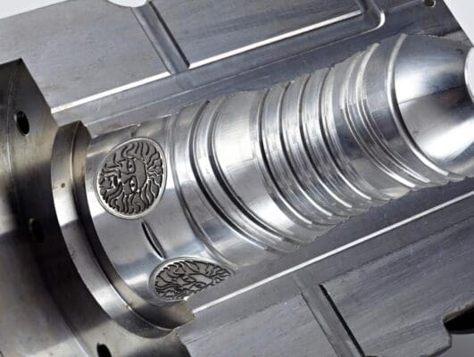 Primer gravirnega dizajna izdelanega v Type Edit